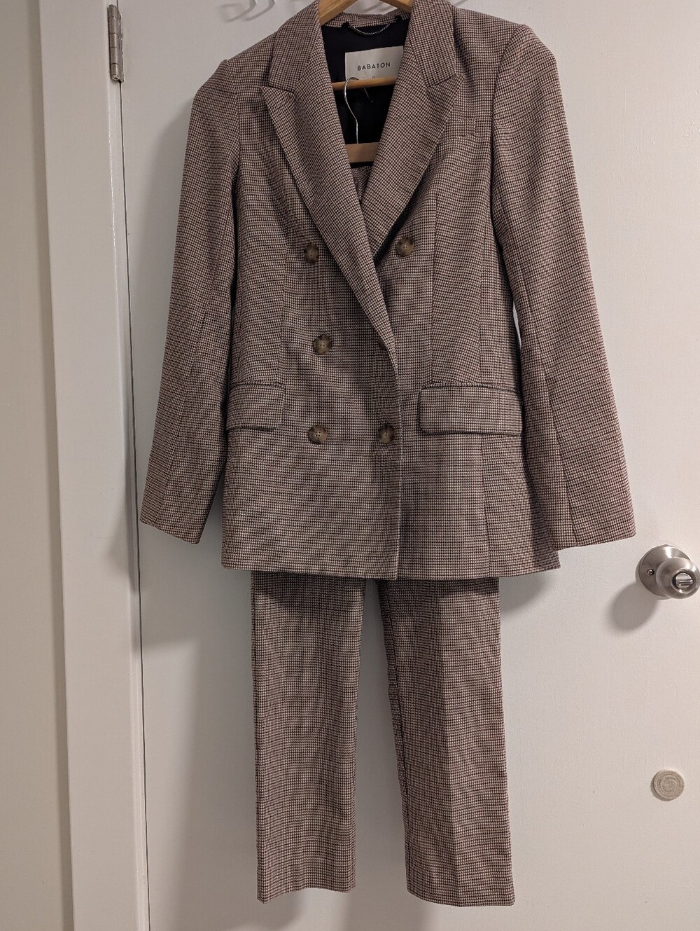 Babaton Taupe Glen Plaid Double-Breasted Blazer And Pants
